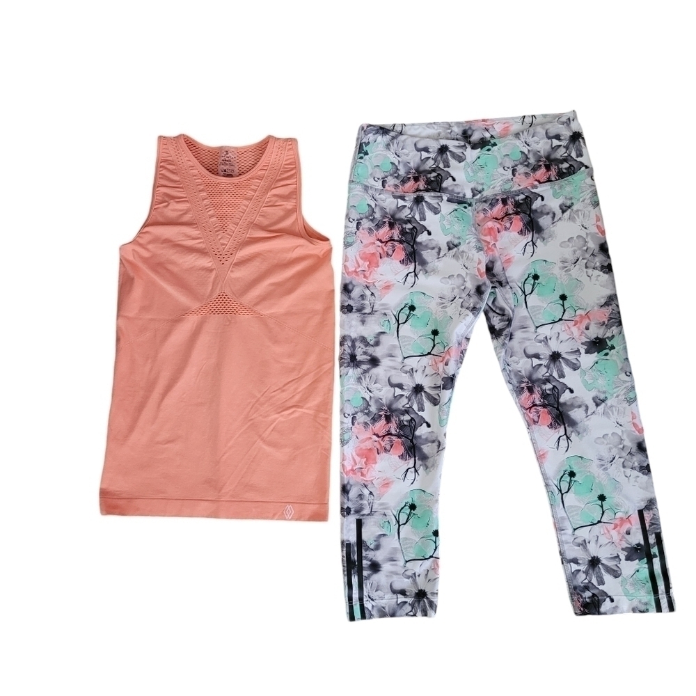 Mondetta Floral Crop Leggins & Climawear Tank Top